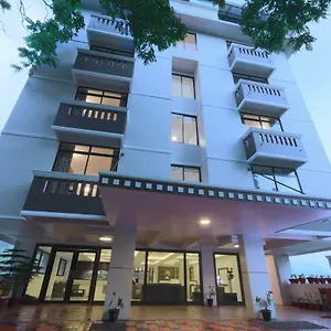 Tea Castle Hotel