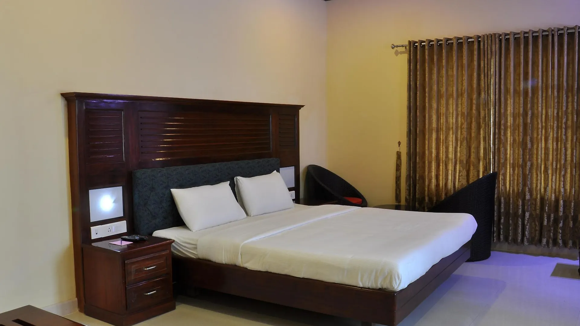 Joys Resorts Munnar